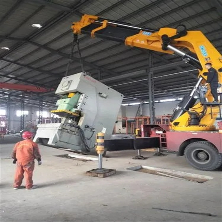 博野县80吨折臂吊车出租附近电话